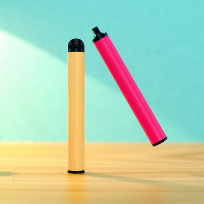 Заранее заполненные 2000 пушек одноразового вейпа с двумя 5% никотиновыми ароматами и батареей мощностью 850 мАч.